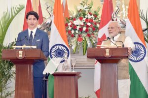 Η Ινδία αναστέλλει τις υπηρεσίες χορήγησης βίζας στον Καναδά