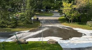 Μολυσμένο νερό: ο Δήμος του Laval υπερασπίζεται το σχέδιο επικοινωνιών έκτακτης ανάγκης του