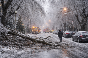 Ισχυρή κακοκαιρία με παγετό και χιονοπτώσεις θέτει σε επιφυλακή το Κεμπέκ