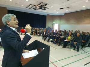 Community assembly weighs surplus, schools and crumbling roofs